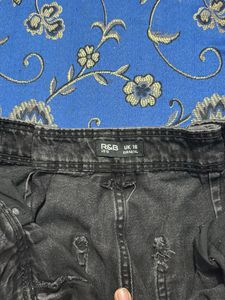 Loose fit distressed denim pant