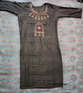 Women Daily Wear Beautiful Kurta