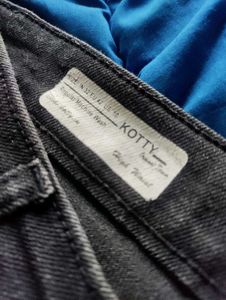 Kotty High Waist Jeans