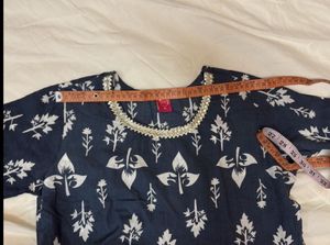 Full Length Anarkali Suit Set.