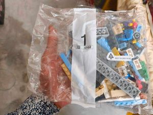 LEGO City Holiday Camper Van (190 Blocks)