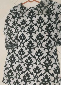 Stylish Black &amp; short kurti