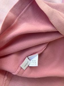 Pink V-Neck 3/4 Sleeve Top