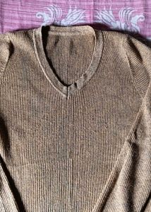 Brown V-Neck Long Pull Over