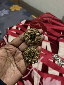 Earring