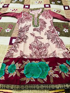 4 Kurtis + 2 Free Shrugs