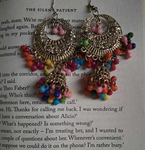 Set Of Jhumka+claw💙🌷