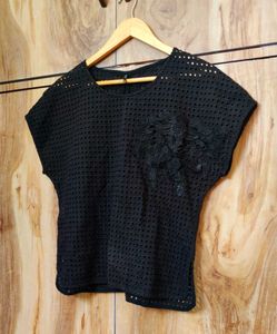 Chic Black Lace Top si,e-36