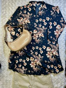 Mid Length Sleeve Black Top
