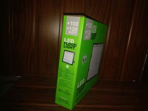 100 Watt Lens Light