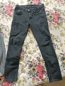 Black Jeans