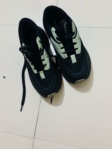 duke woman walking shoes 👟