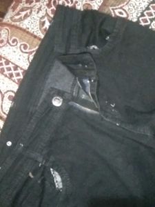 Women&#39;s Jeans
