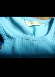 Dressberry Top