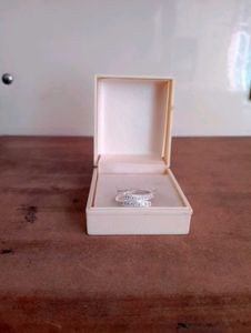 Ladies Ring Pure Silver