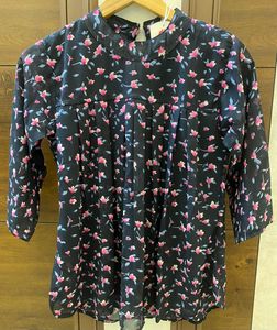 Floral Trending Tops For Sale 🌸Each 349 Rs