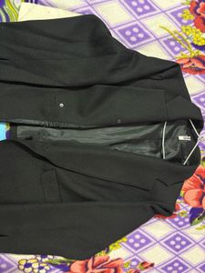 Stylish Black Blazer