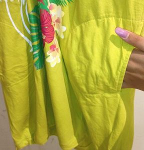 Neon mid-length hoodie dress, Size- 40/42(M/L)