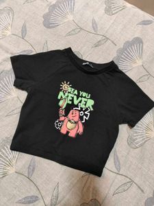 Graphic Print Cropped Tee