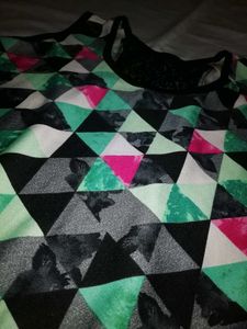 Triangle Print Tank with Lace