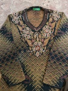 Beautiful Embroidery kurti Pant Set