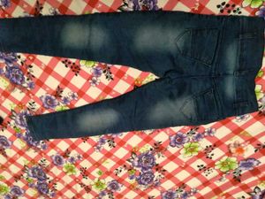Dark Wash Skinny Jeans