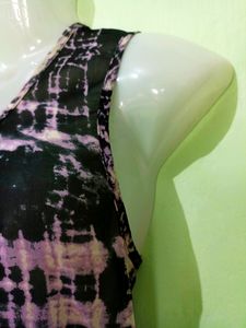 ( NEW UNUSED ) SUMMERCOOL DIGITAL PRINTED TOP