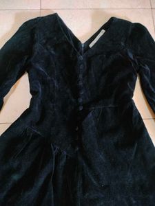 Classy Velvet Dress 🦁🪂🥷☄️🪐🕴️
