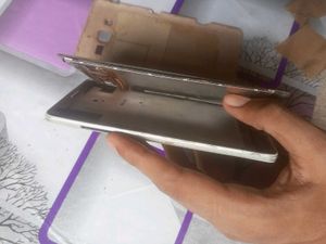 Samsung Galaxy On7 Dead