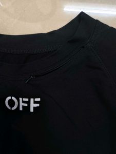 OFF-WHITE Black Tee
