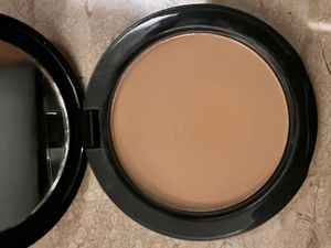 Maybelline Fit Me Compact shade 128