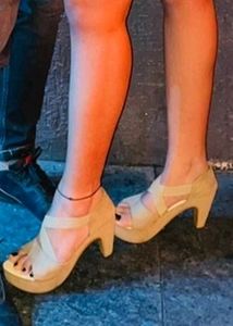 High heels with Unique Pattern For Women 👠