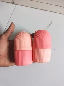 2Pcs - BEAUTY ICE ROLLER FOR FACE MASSAGER & EYE R