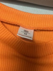 Orange ribbed Cute top