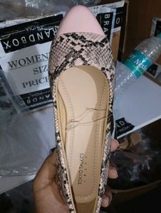 Heels We Are Seeling