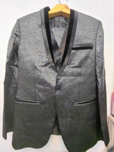 Stylish black Suit & Blazer with pant