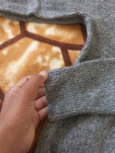 Best Quality Gray Sweater.