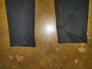 Stylish Black Jeans