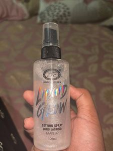 Liquid Glow Setting Spray