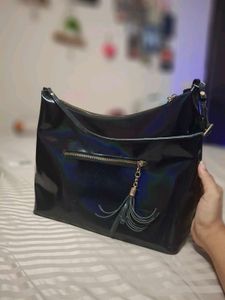 Stylish Baggit Navyblue Handbag