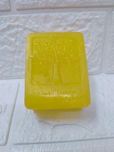10 Organic Fruit soaps @Rs500