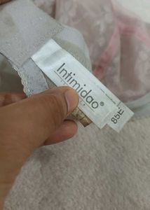 Underwired Lace Bra..38E