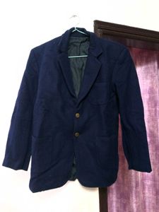 Navy Blue women winter coat new condition