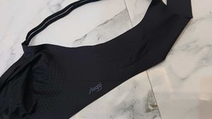 Simple Black Bra size L