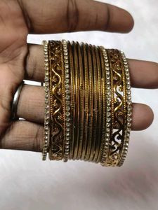 Gold Tone Bangle Set