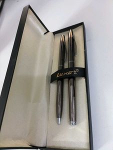 Laxor Pen Set & Holder