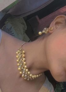 Choker Set With Pearl Detailing