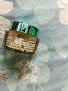 Aroma Care Triple Whitening Night Cream