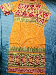 Ladies Suit With Elegant Design