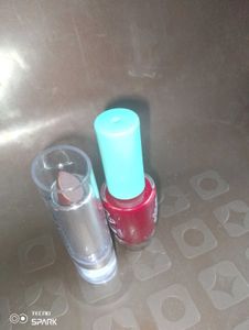 Lipstick & Nail Polish Set